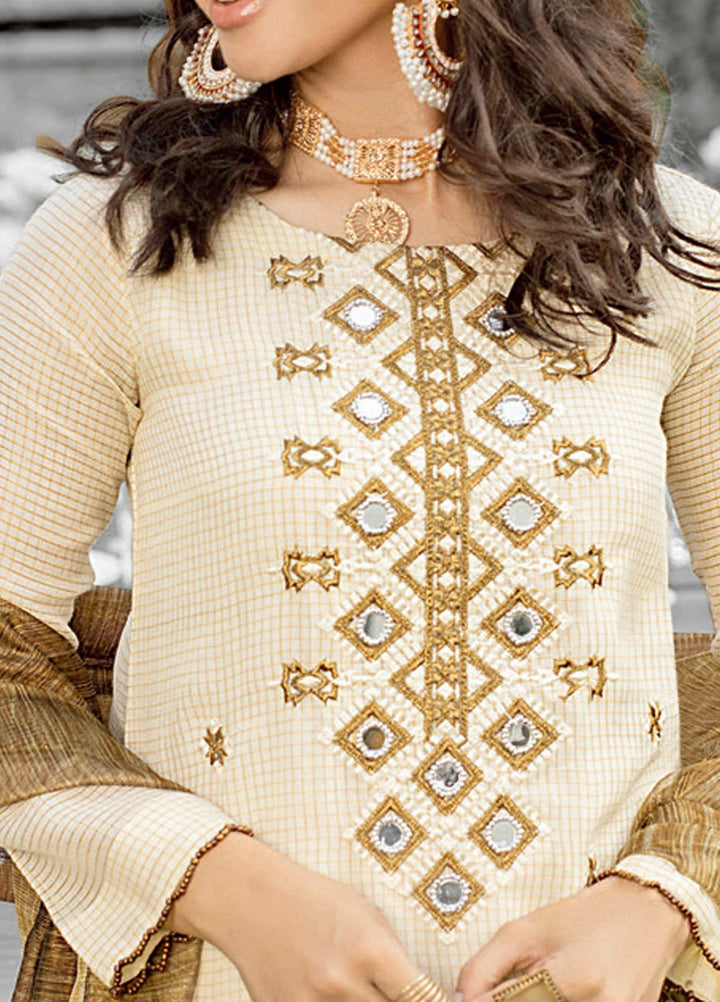 Salitex Embroidered Jacquard Suits Unstitched 3 Piece ST21VE WK-00660 - Luxury Collection