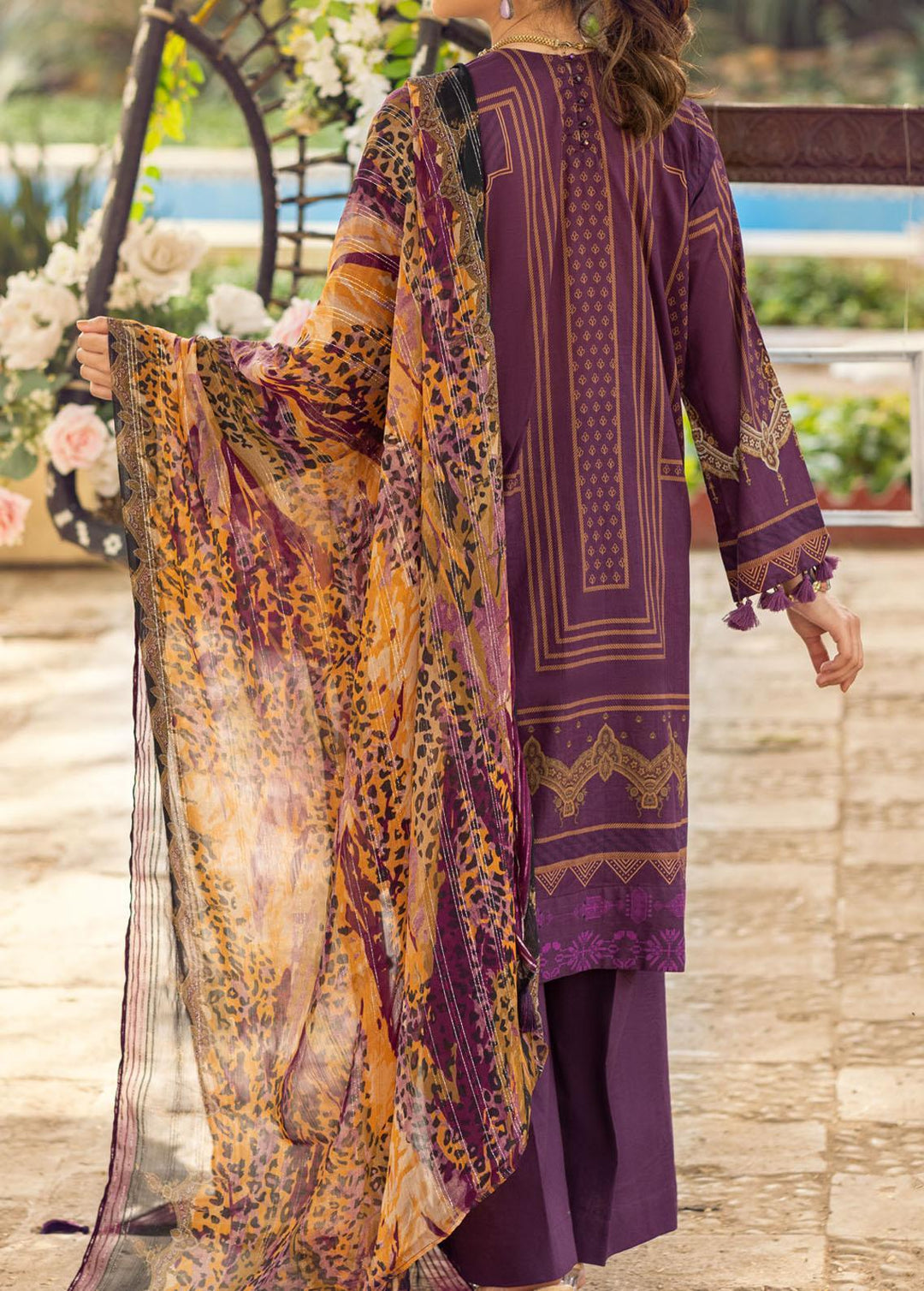 Zure By Salitex Embroidered Lawn Suits Unstitched 3 Piece ST22L WK-01033BUT - Summer Collection