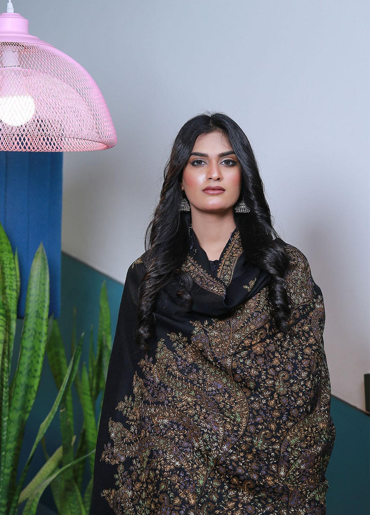Sanaulla Exclusive Range  Pashmina  Mama D-30 Black - Women Shawls