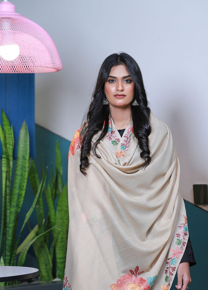 Sanaulla Exclusive Range  Pashmina  Mama D-41 Fawn 04 - Women Shawls