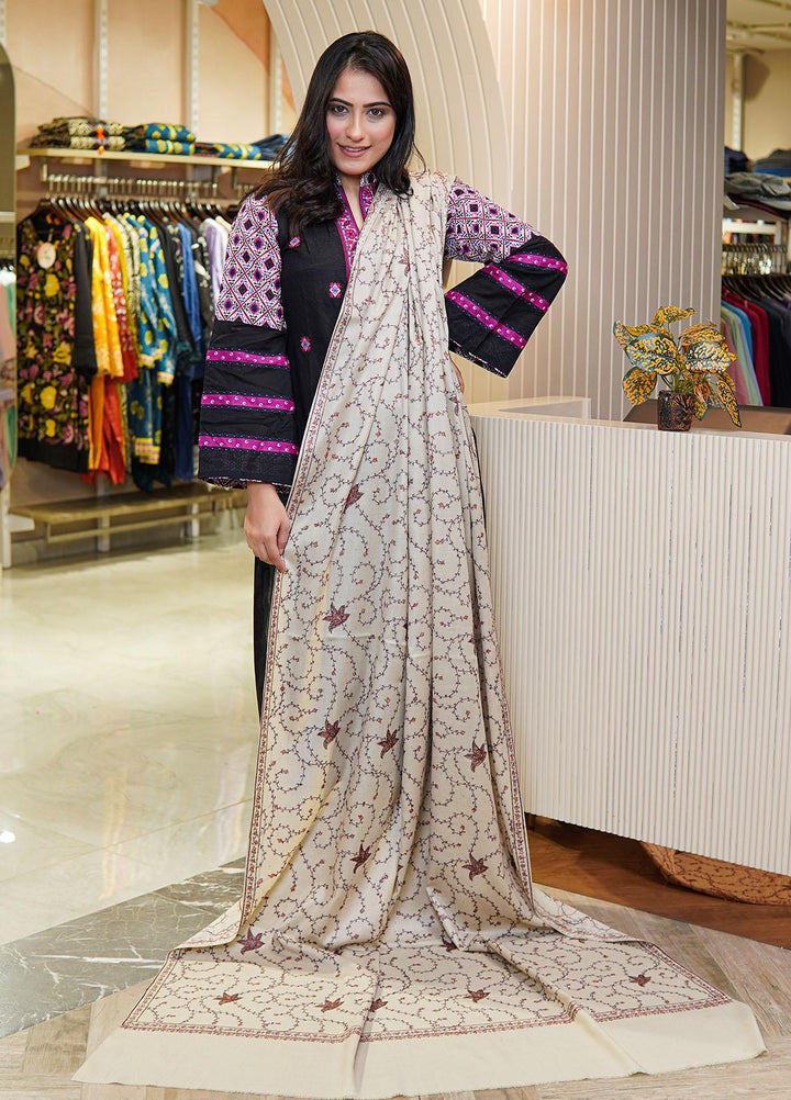 Sanaulla Exclusive Range  Pashmina  Shawls MAMA-17 Fawn-2 - Pashmina Shawls