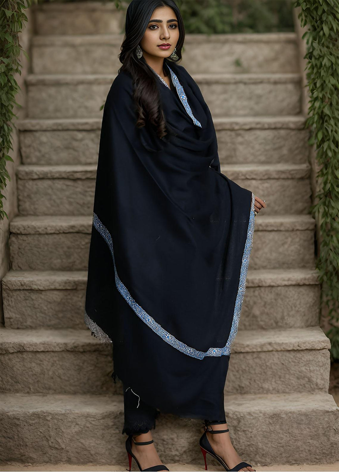 Sanaulla Exclusive Range  Pashmina  Mama D-22 Black 03 - Women Shawls