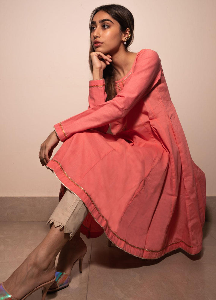 Sania Khan Pret  Lawn 2 Piece Peachy Tales