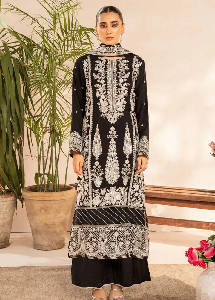 Sara Jahan Pret Embroidered Chiffon 3 Piece Suit Komal