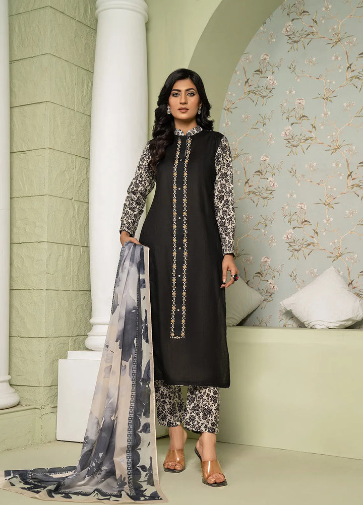Sara Jahan Pret Embroidered Lawn 3 Piece Suit Naaz