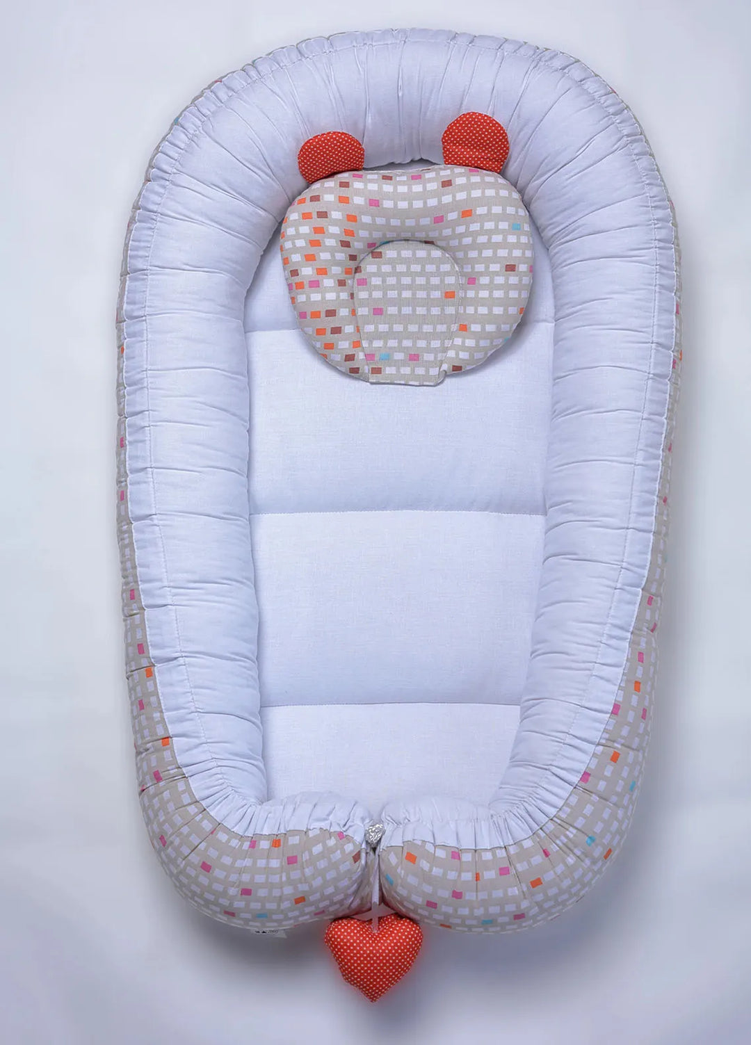SEJ Snuggle Bed Dotty Delight - New Born Snuggle Bed Collection