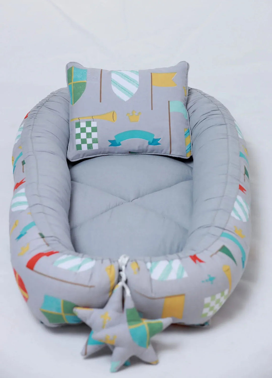 SEJ Snuggle Bed King'S Cavalier - New Born Snuggle Bed Collection