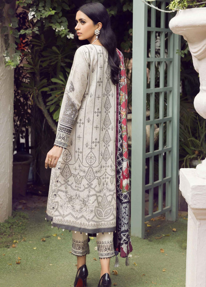 Winter Blossoms By Seran Embroidered Karandi Suits Unstitched 3 Piece SRN22WB 04 Magnolia - Winter Collection