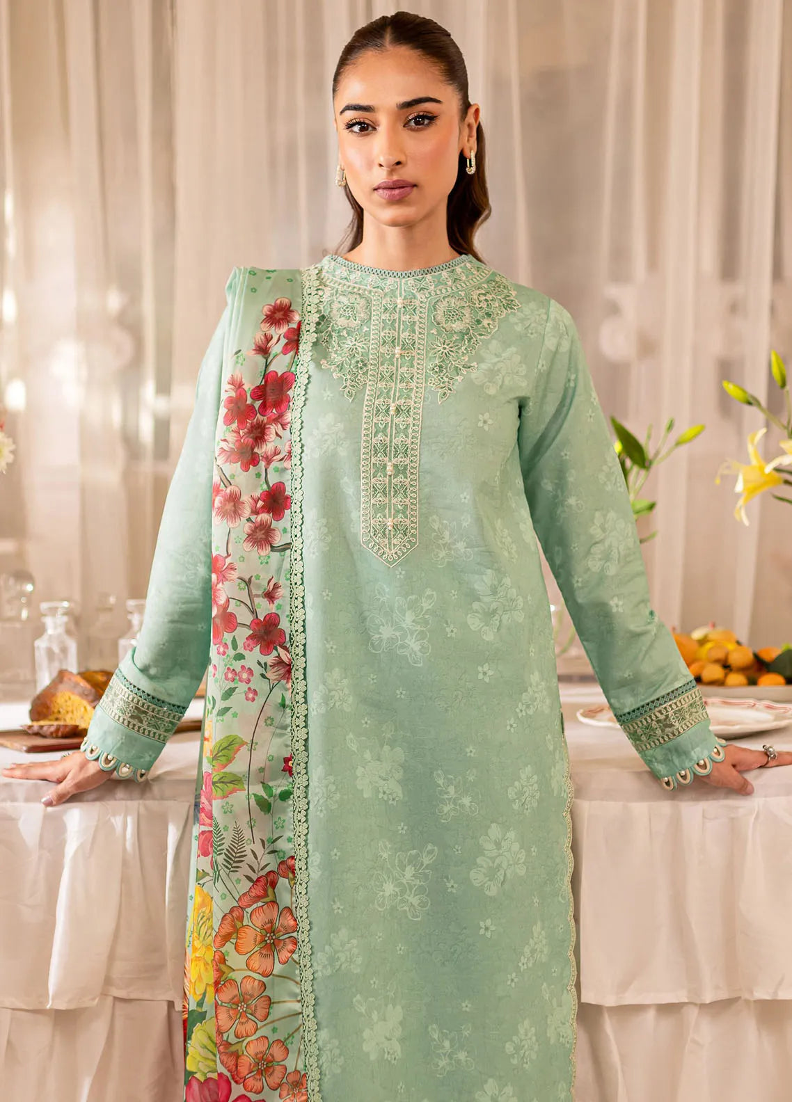 Farasha | Seraya Lawn 24 | AMY