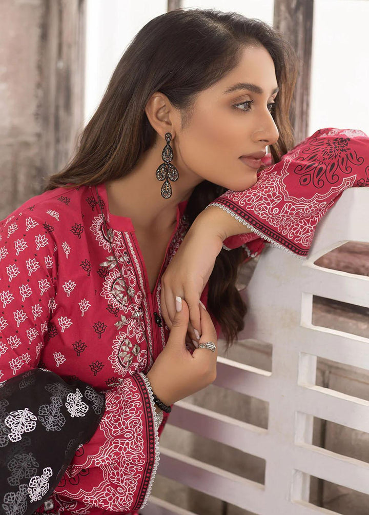 Madame Pret Embroidered Lawn 3 Piece Suit MDM23S 2608