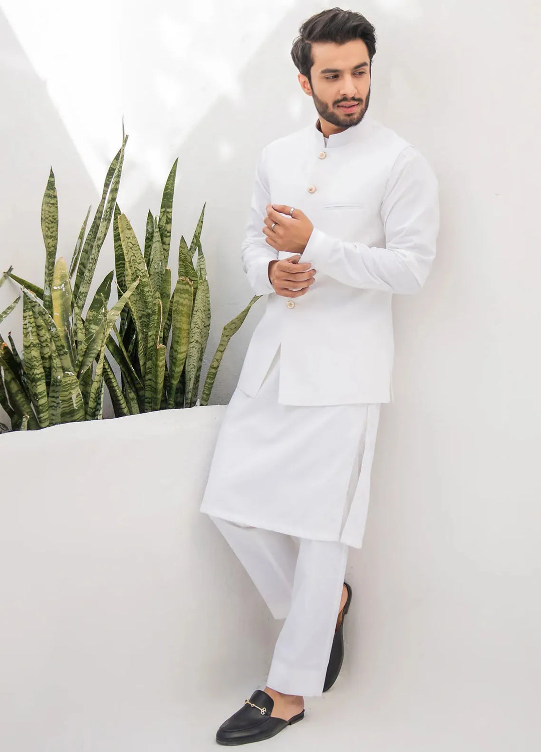 Shahjahan Fancy Men Kurta Pajama with Waistcoat - Off White