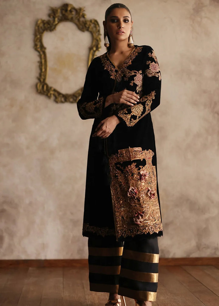 Shamaeel Ansari Pret Embroidered Velvet 2 Piece EQ-13