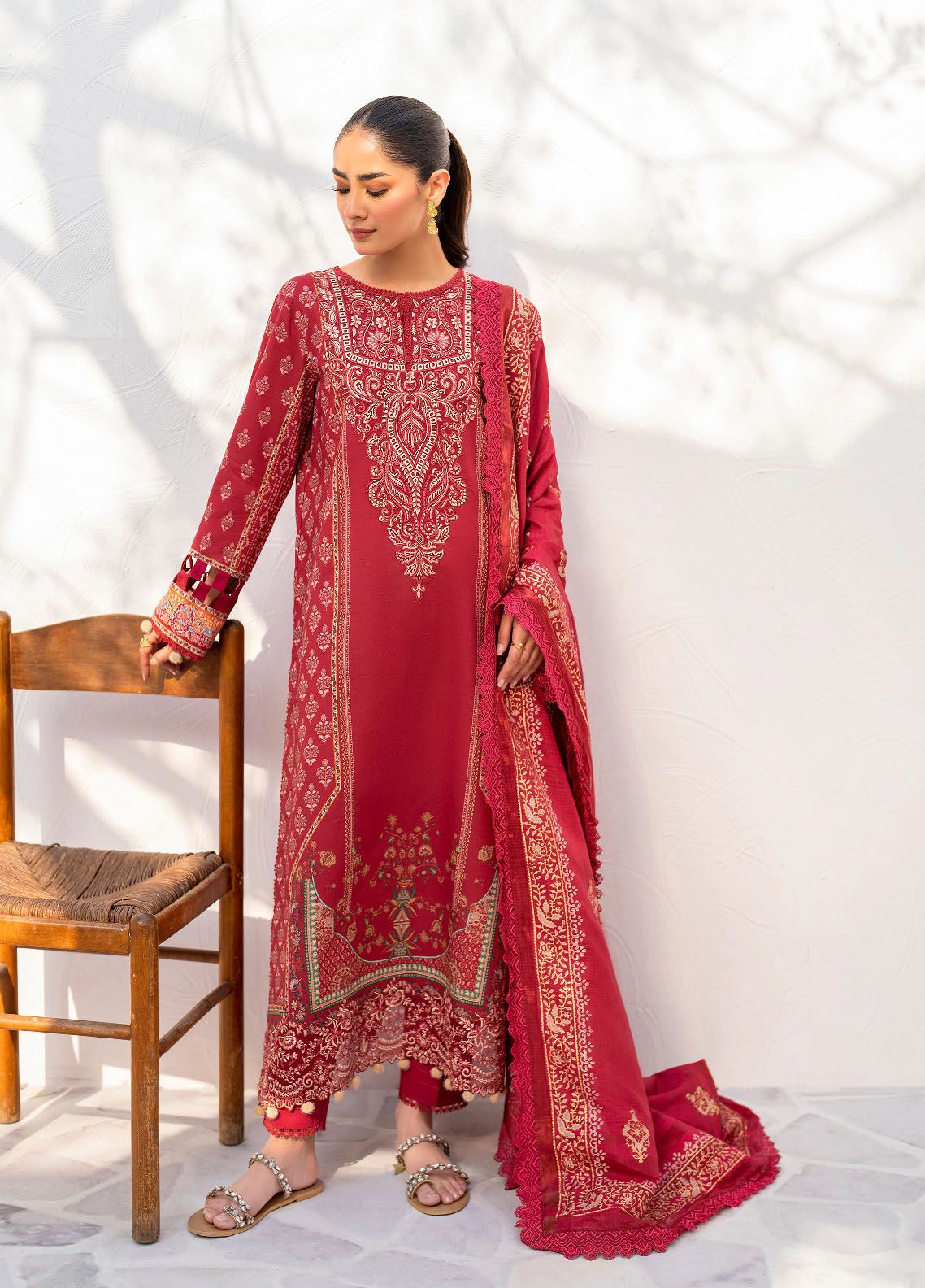 Shezlin Chikankari by Aabyaan Unstitched Embroidered Lawn 3 Piece Suit ABY26USC AZ-01 AVERRA - Summer Collection