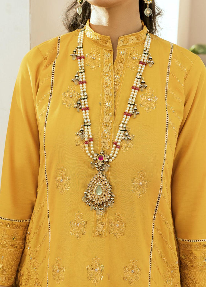 Shurooq Ready to Wear Embroidered Lawn 3 Piece Suit Henna