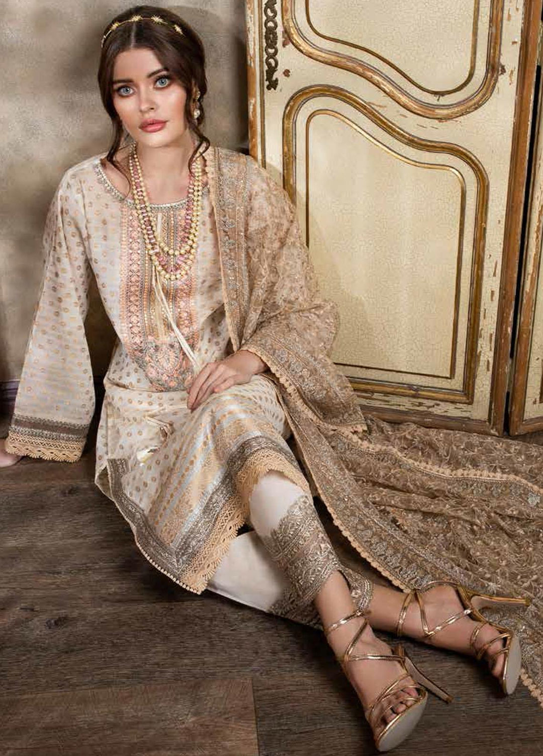 Sobia Nazir Embroidered Lawn Suits Unstitched 3 Piece SN21L 8A - Luxury Collection