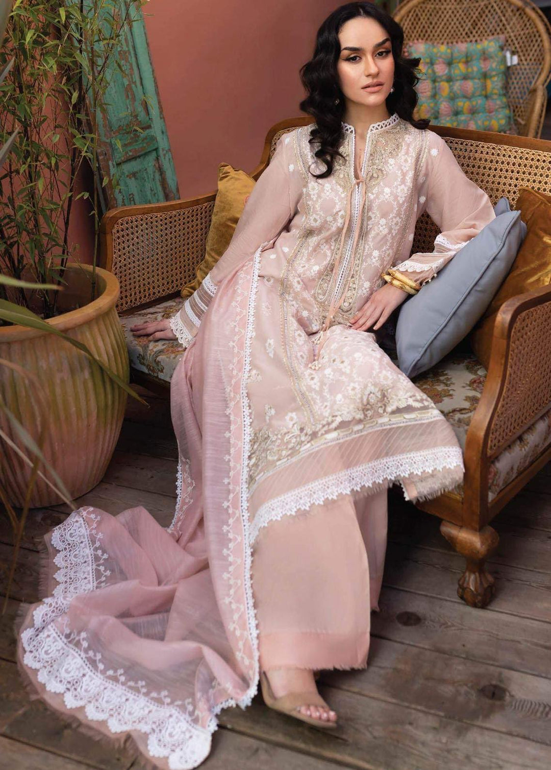 Vital Lawn By Sobia Nazir Embroidered Lawn Suits Unstitched 3 Piece SN23V 8B - Summer Collection
