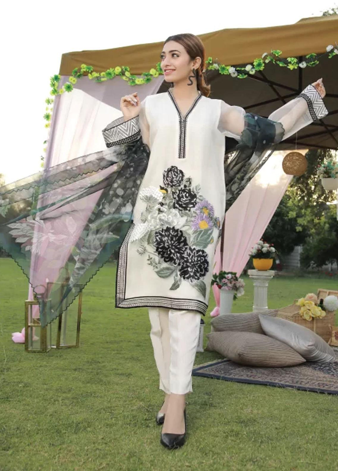 Soffio Pret Embroidered Organza 3 Piece SF21P SO497WT