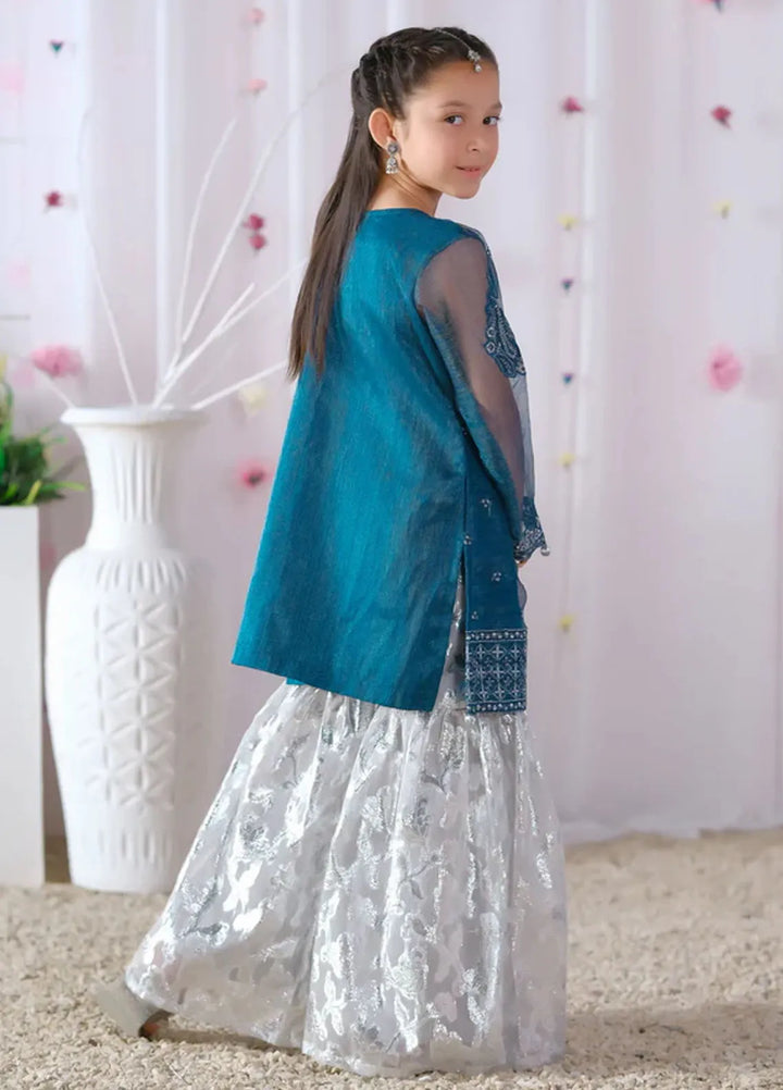 Sprinkles Pret Formals Raw Silk 2 Piece Suit Nilofer