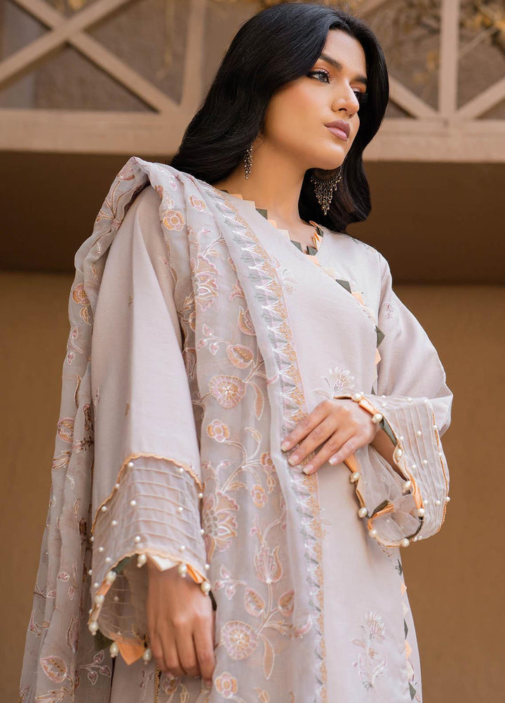 Surmai By Humdum Embroidered Lawn Suits Unstitched 3 Piece HD23S D-5 - Summer Collection