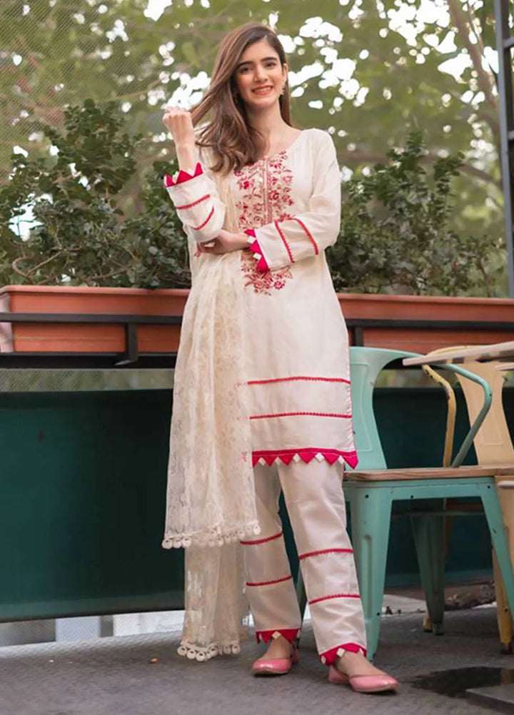 Tassawur Pret Embroidered Cotton 3 Piece Suit Fuchsia Pearl