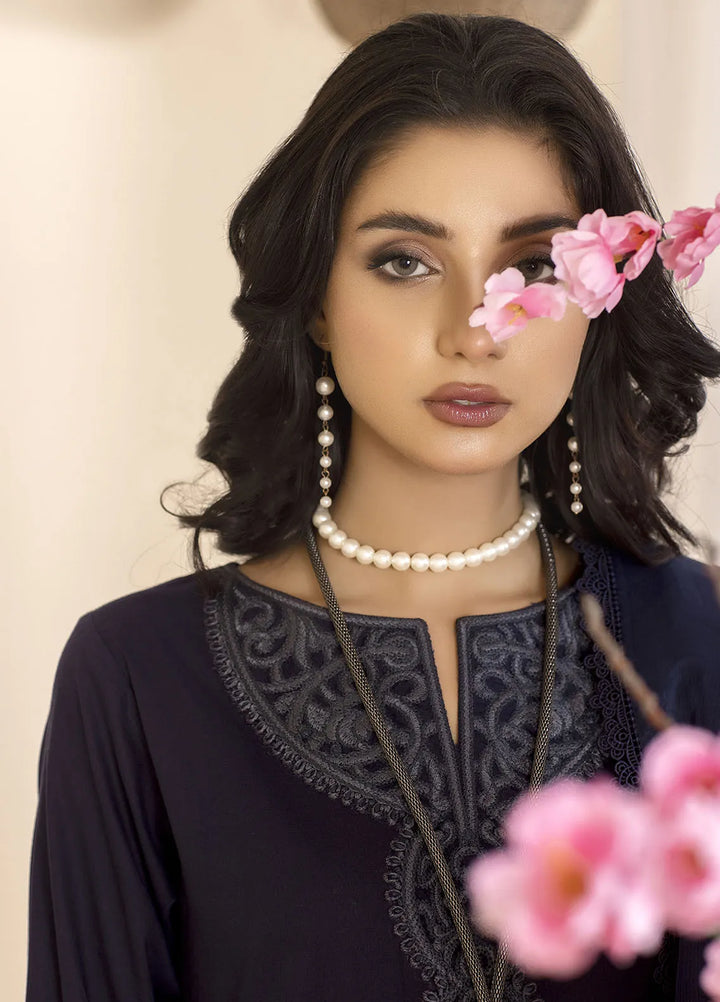 Tassawur Pret Embroidered Cotton 3 Piece Suit Mahroz