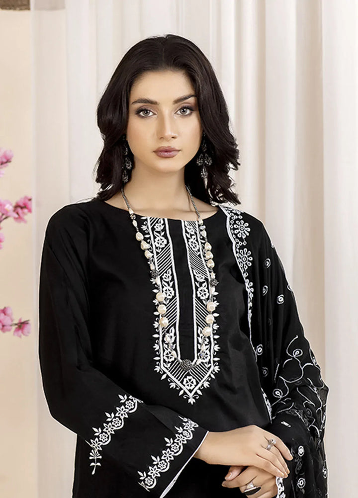 Tassawur Pret Embroidered Cotton 3 Piece Suit Nooreh
