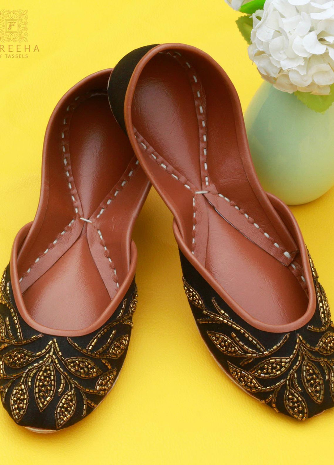 Fareeha by Tassels Casual Style Khussa Orchid