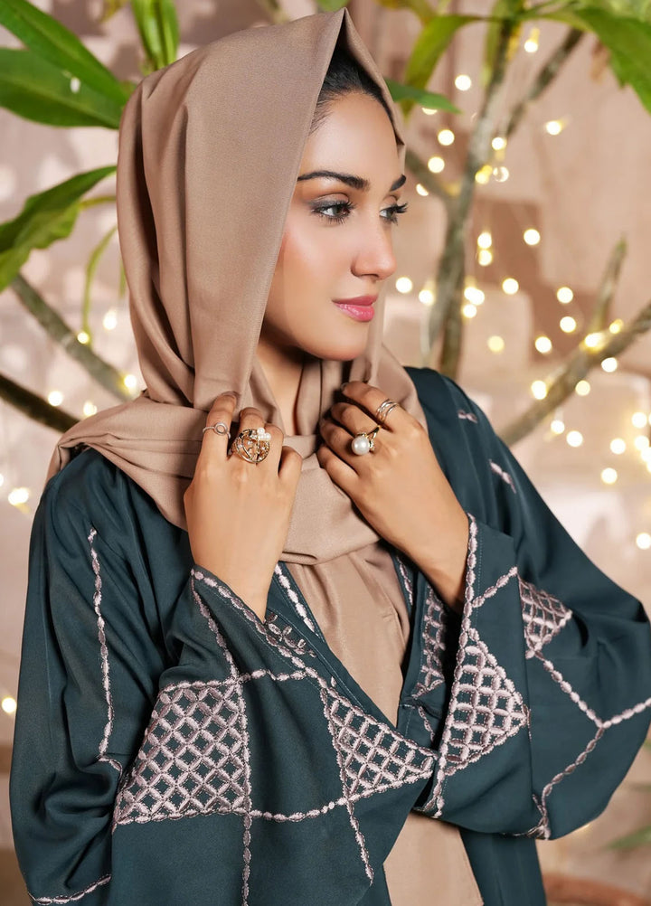 TGM Pret Embroidered Nidha Abaya Nazli