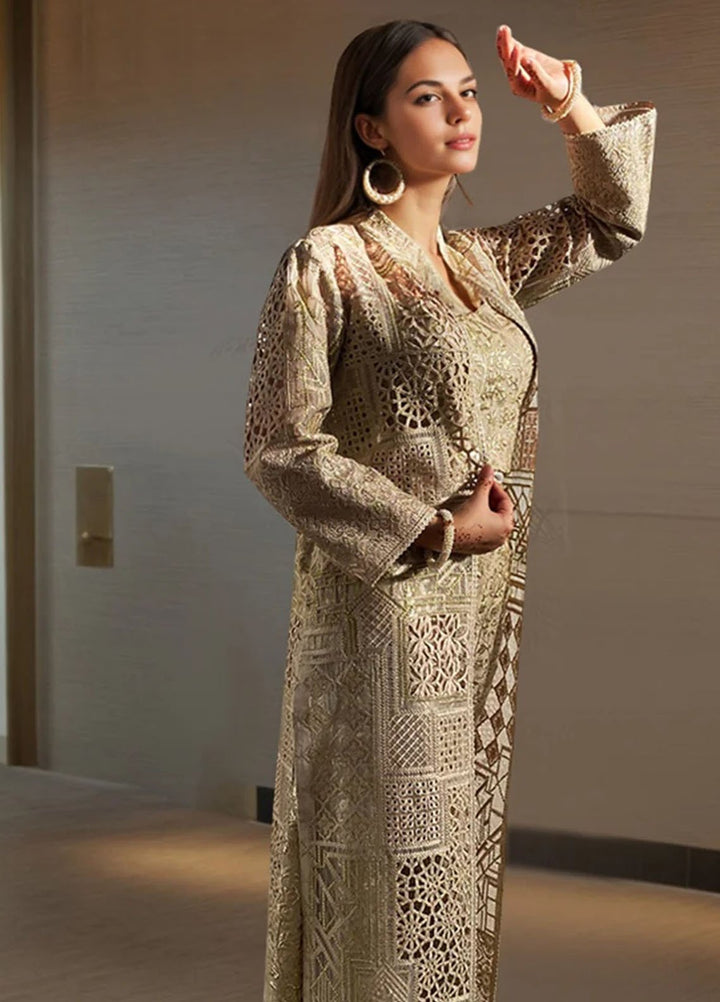 Thread and Motifs Pret Embroidered Organza 3 Piece 9510