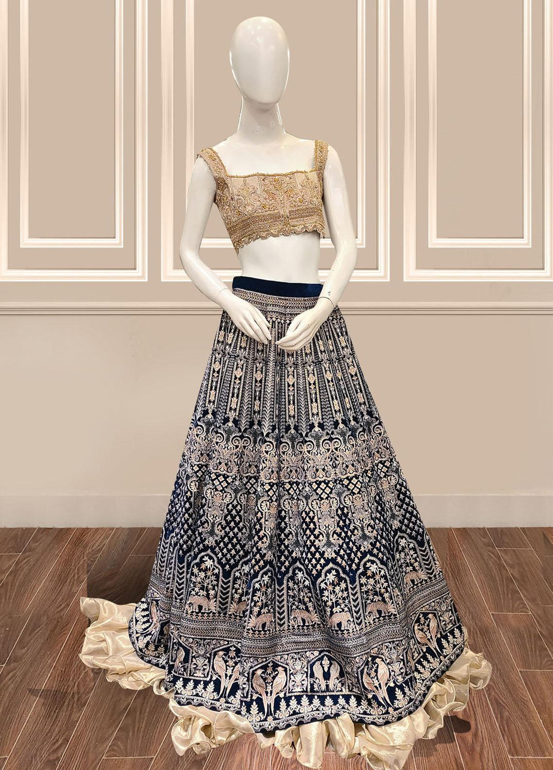 Threads & Motifs Luxury Pret  Velvet 2 Piece Dress THM21F 7594