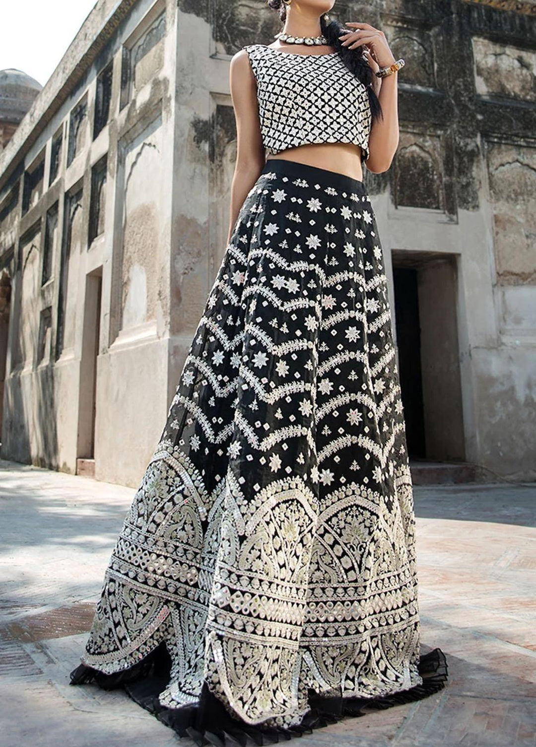 Threads & Motifs Pret Formal Organza 2 Piece Suit THM21F 6820