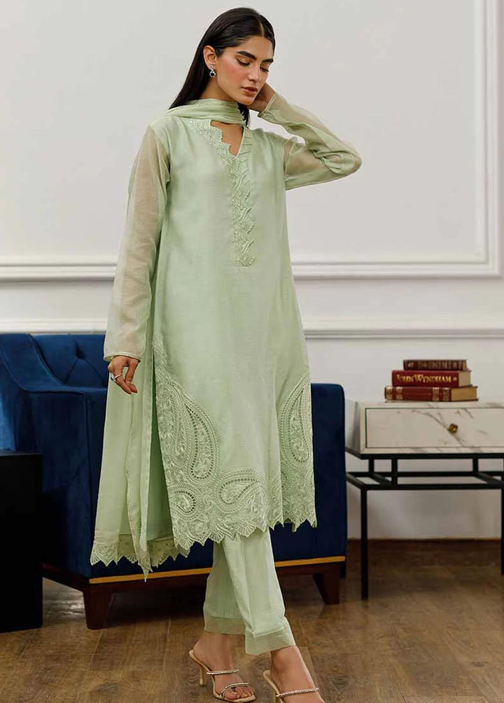 Threads & Motifs Pret Formal  3 Piece Suit 8533