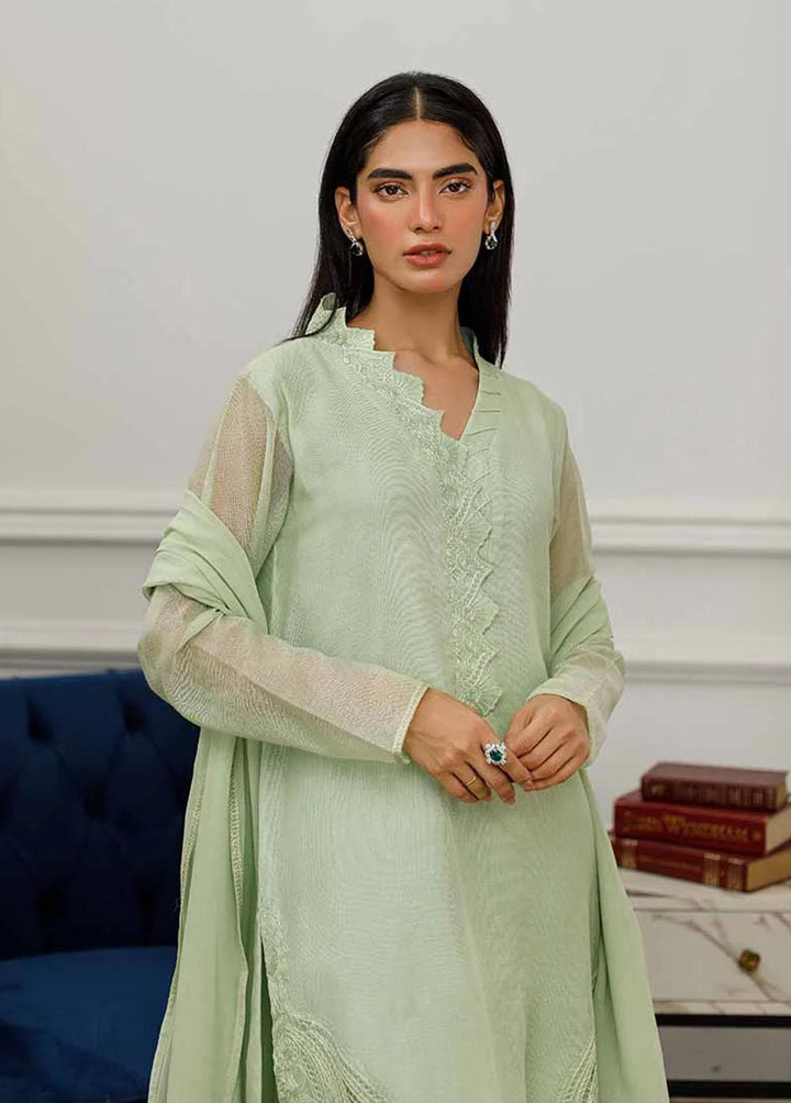 Threads & Motifs Pret Formal  3 Piece Suit 8533