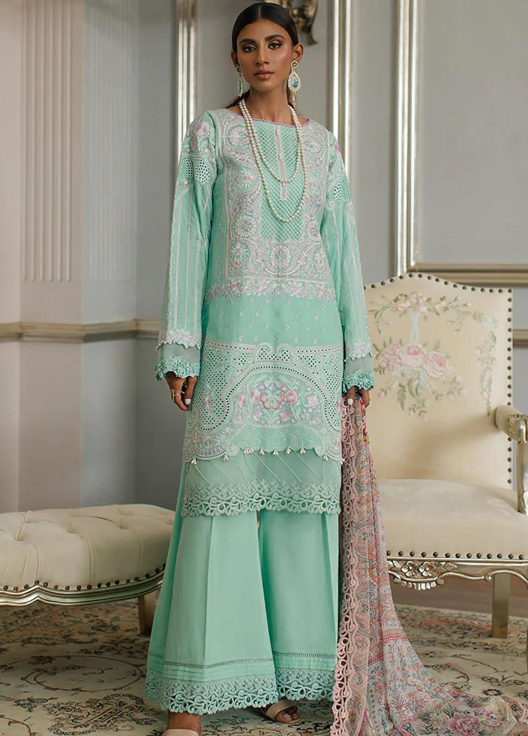 Threads & Motifs Pret Lawn 2 Piece THM22RW 7824