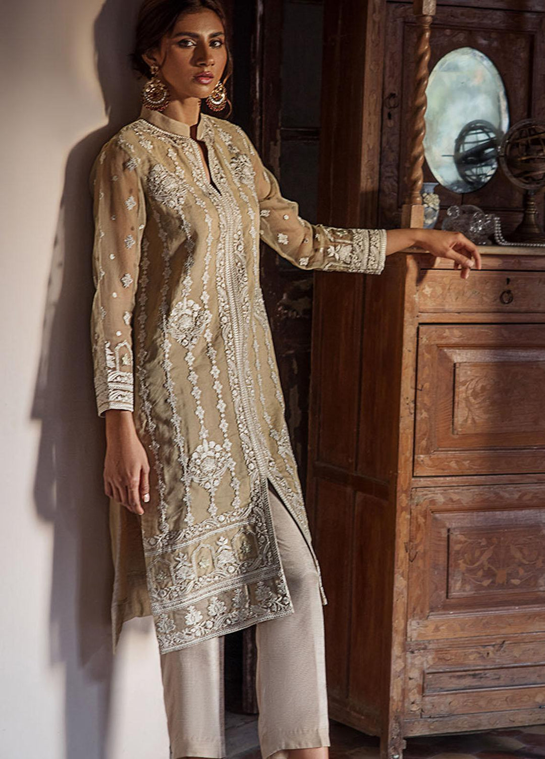 Threads & Motifs Pret Organza Shirt THM22RW 7557