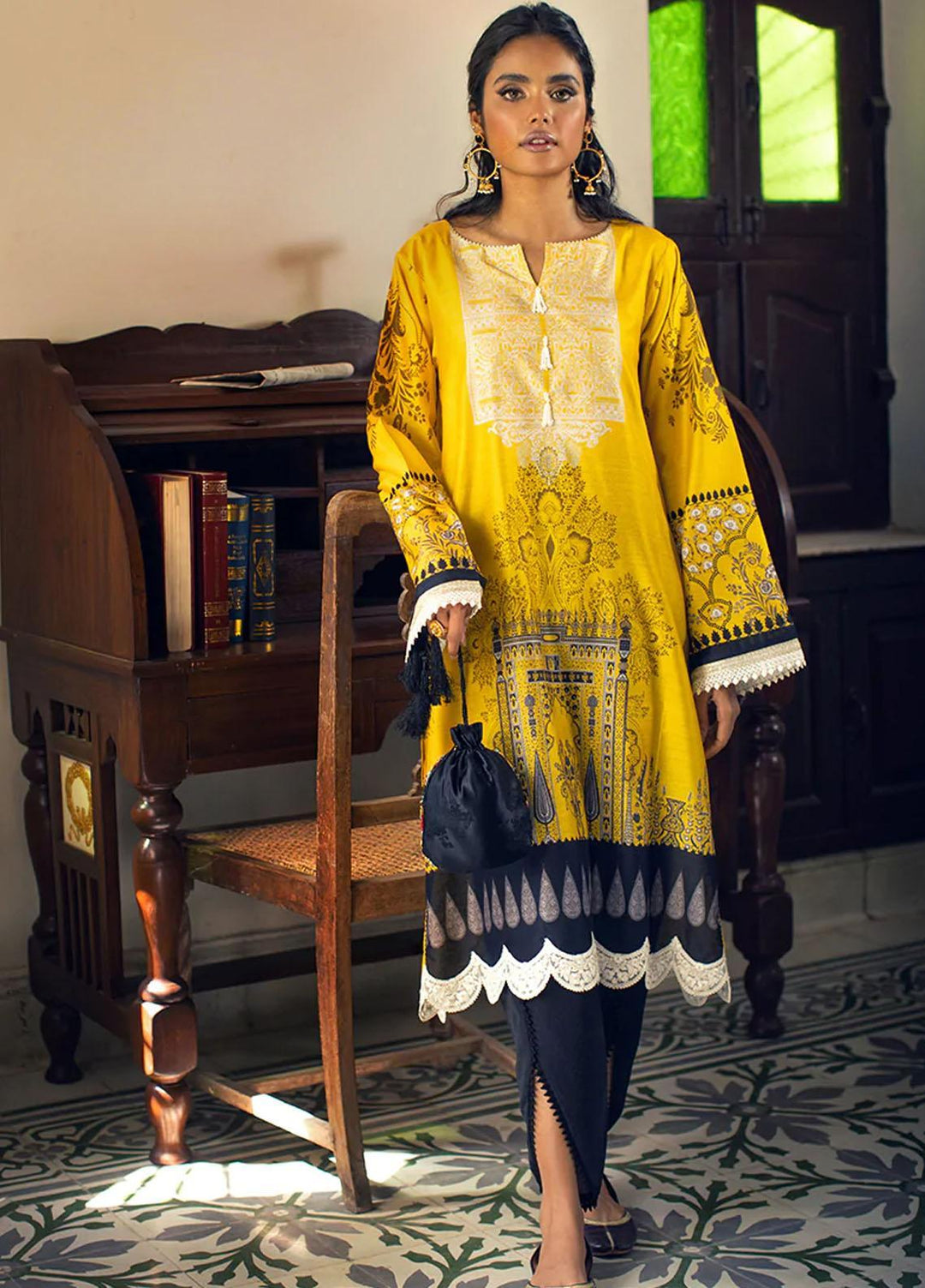 Threads & Motifs Pret Khaadi Net Shirt THM22RW 7671