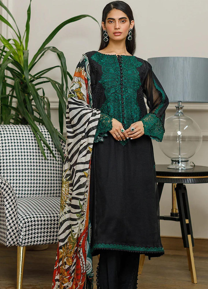 Threads & Motifs Pret Embroidered 2 Piece Suit 8331