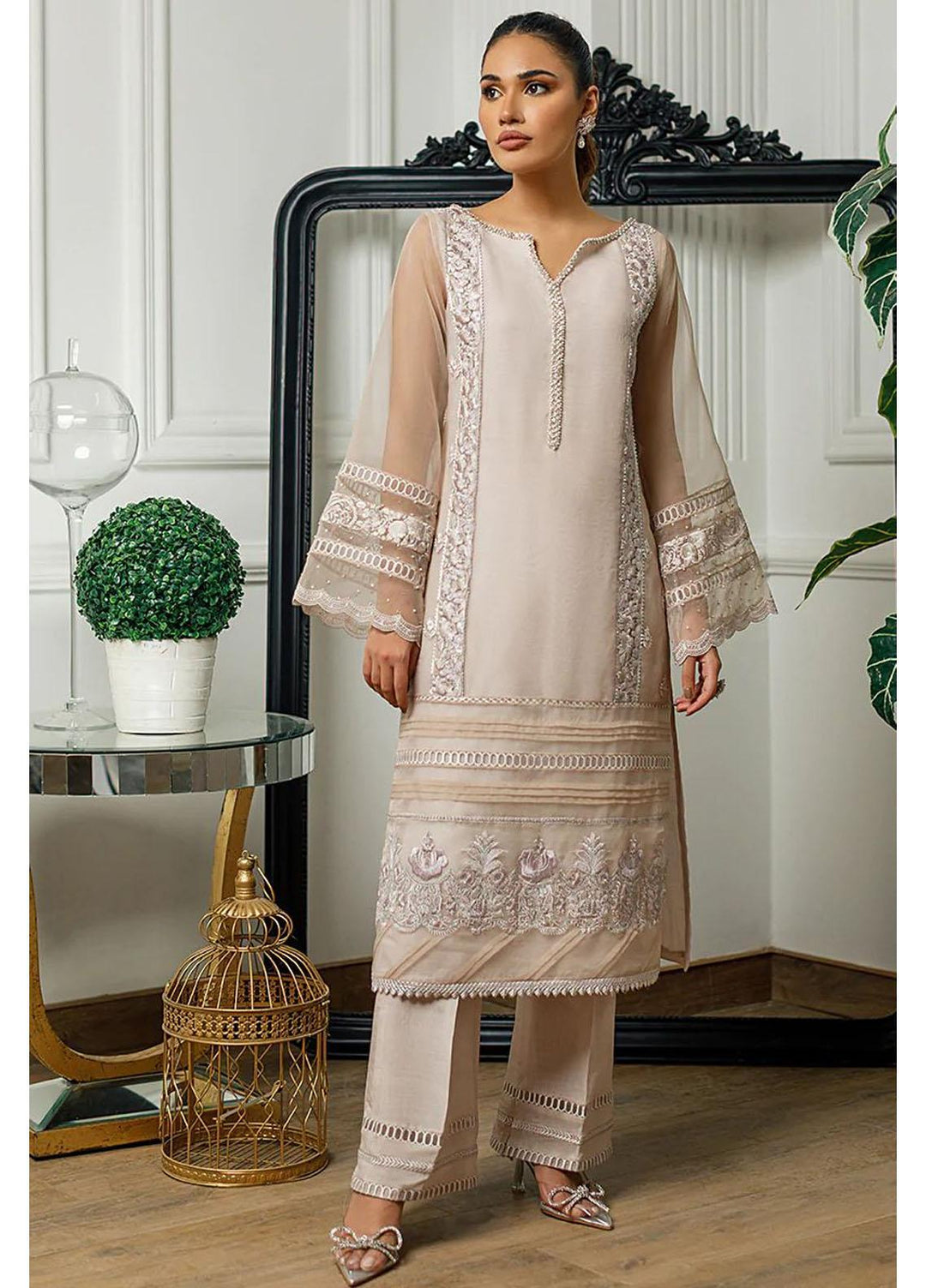 Threads & Motifs Luxury Pret  Organza Shirt THM23RW 8078