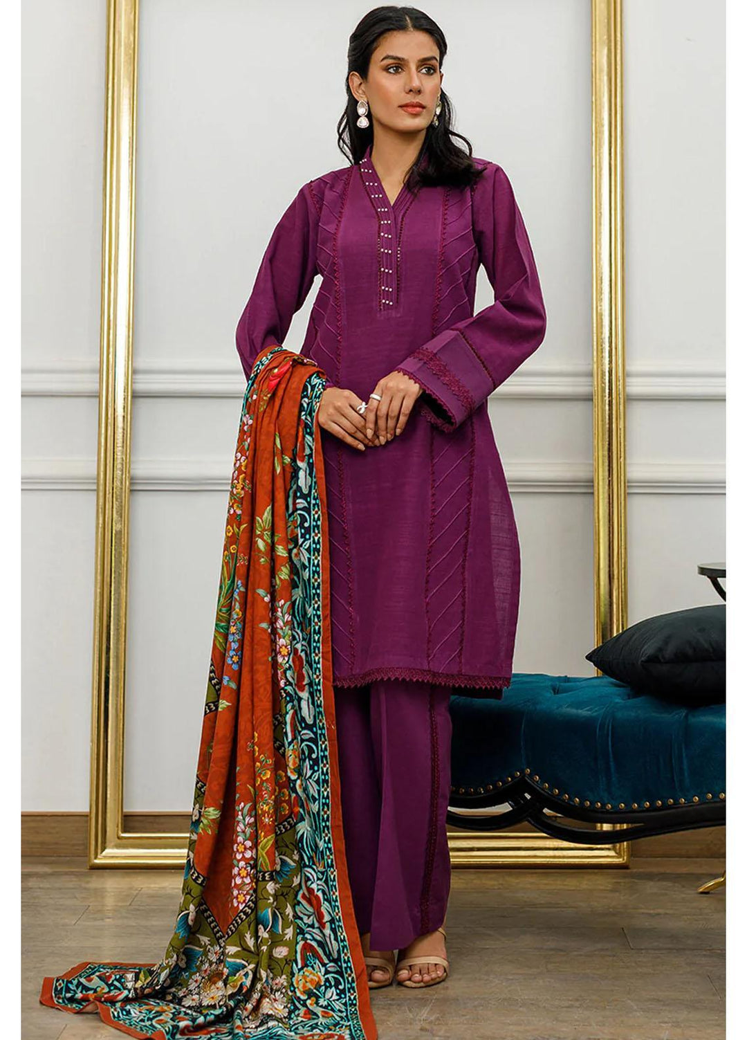 Threads & Motifs Luxury Pret  Khaddar 2 Piece Suit THM23RW 8222