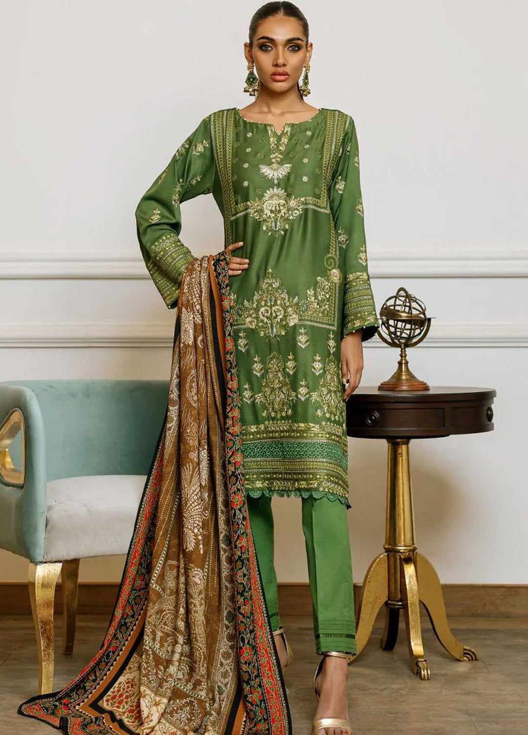 Threads & Motifs Luxury Pret  Viscose Shirt THM23RW 8101