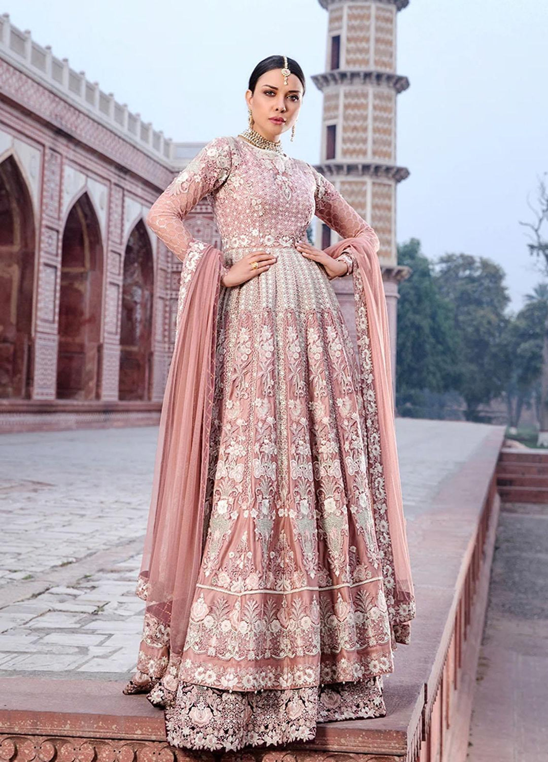 Threads & Motifs Pret Semi Formal Velvet 2 Piece THM21SF 6318
