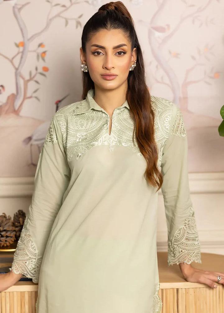 Threads And Motifs Embroidered Pret Lawn 3 Piece Suit 9036