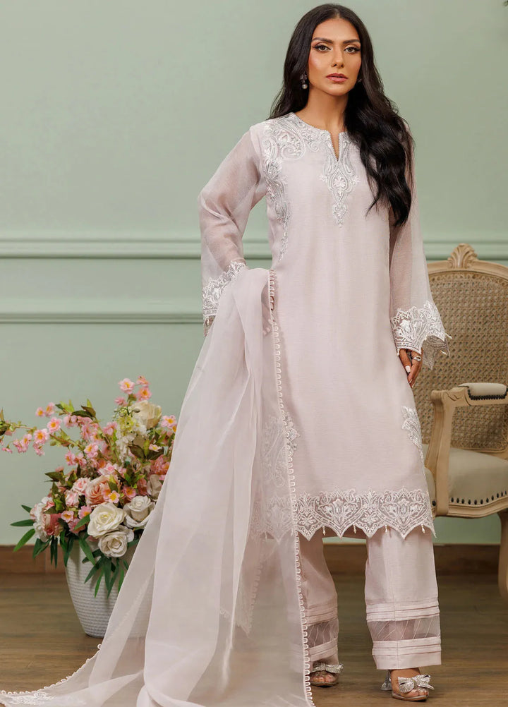 Threads And Motifs Pret Embroidered Khaadi Net 3 Piece Suit 8933