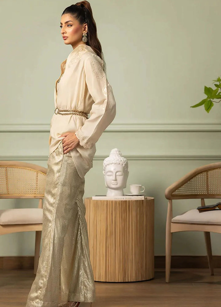 Threads And Motifz Pret Embroidered 2 Piece Suit 8976.2