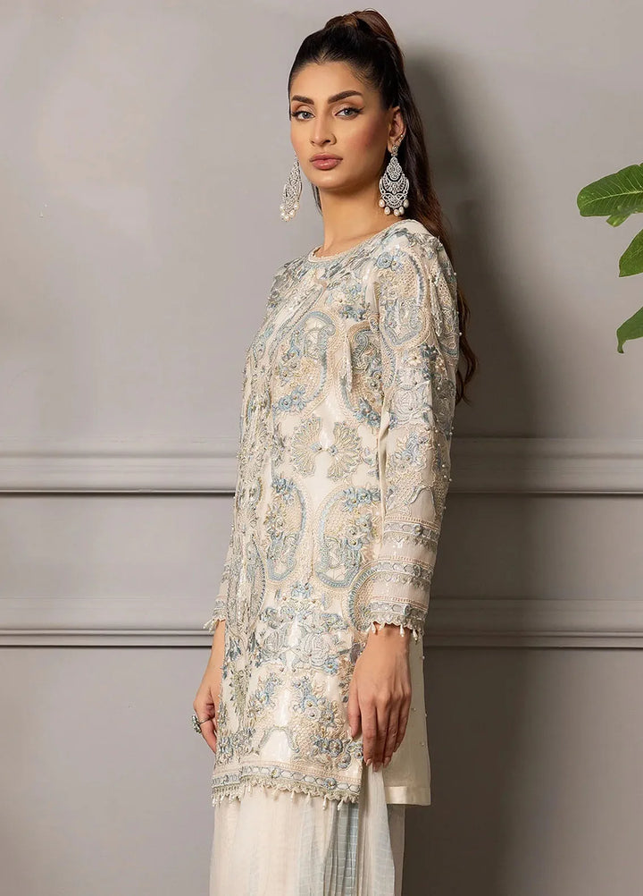 Threads And Motifz Pret Embroidered 3 Piece Suit 9066