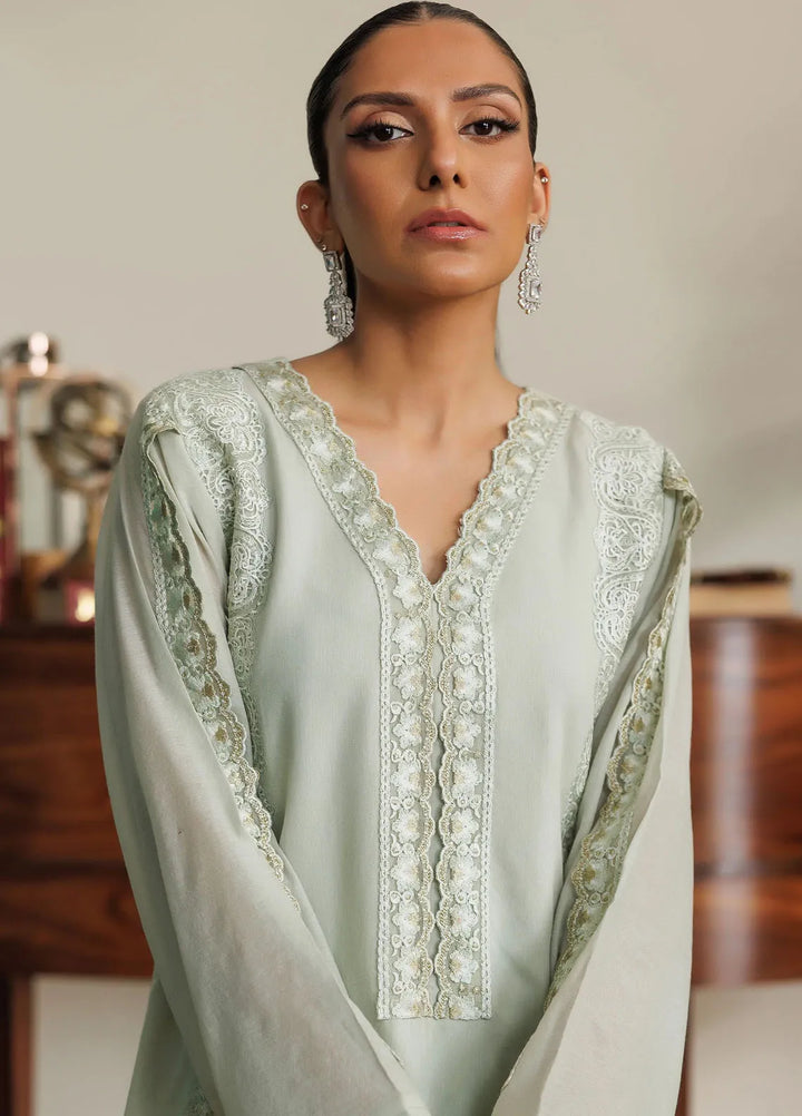 Threads And Motifs Pret Embroidered Chander SIlk 3 Piece Suit 8862