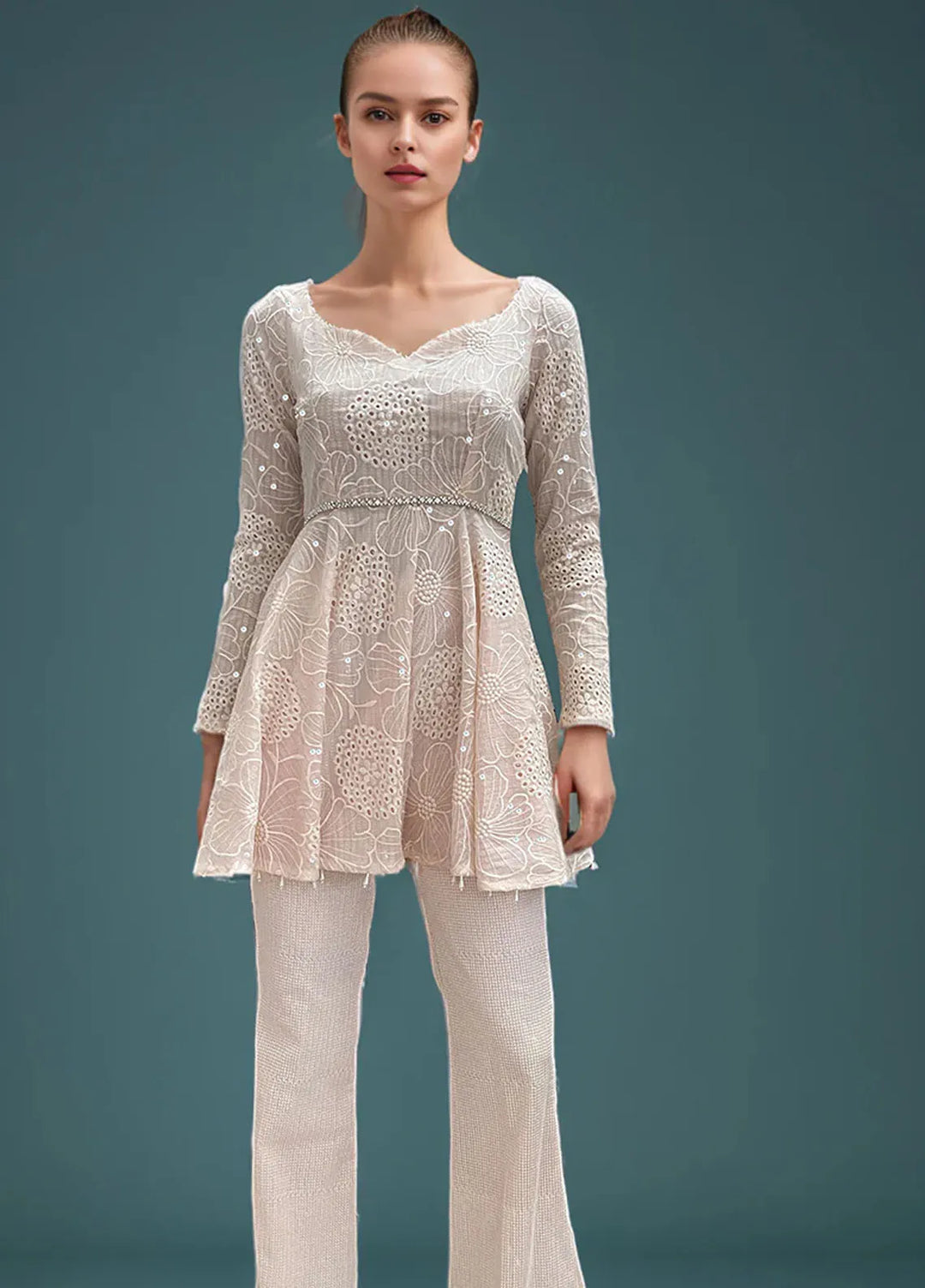 Threads And Motifz Pret Embroidered Chiffon 3 Peice Suit 9405