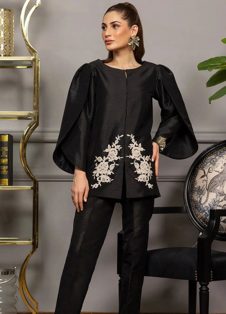 Threads And Motifz Pret Embroidered Net 2 Piece Suit 8984