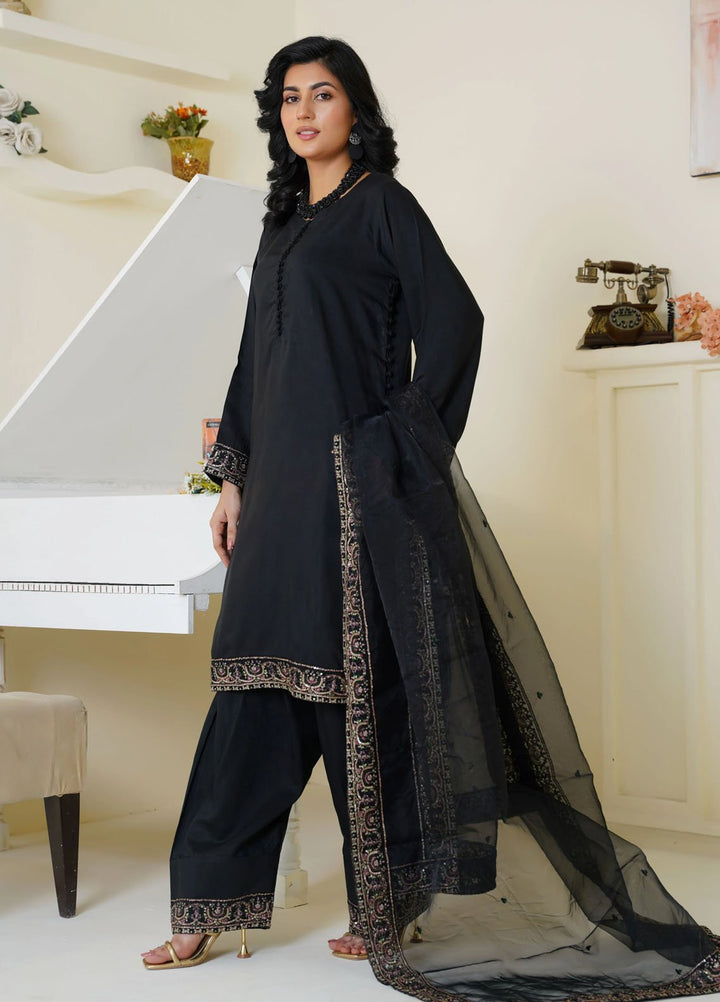 Threads And Weaves Pret Embroidered Viscose 3 Piece Suit RTWV25108