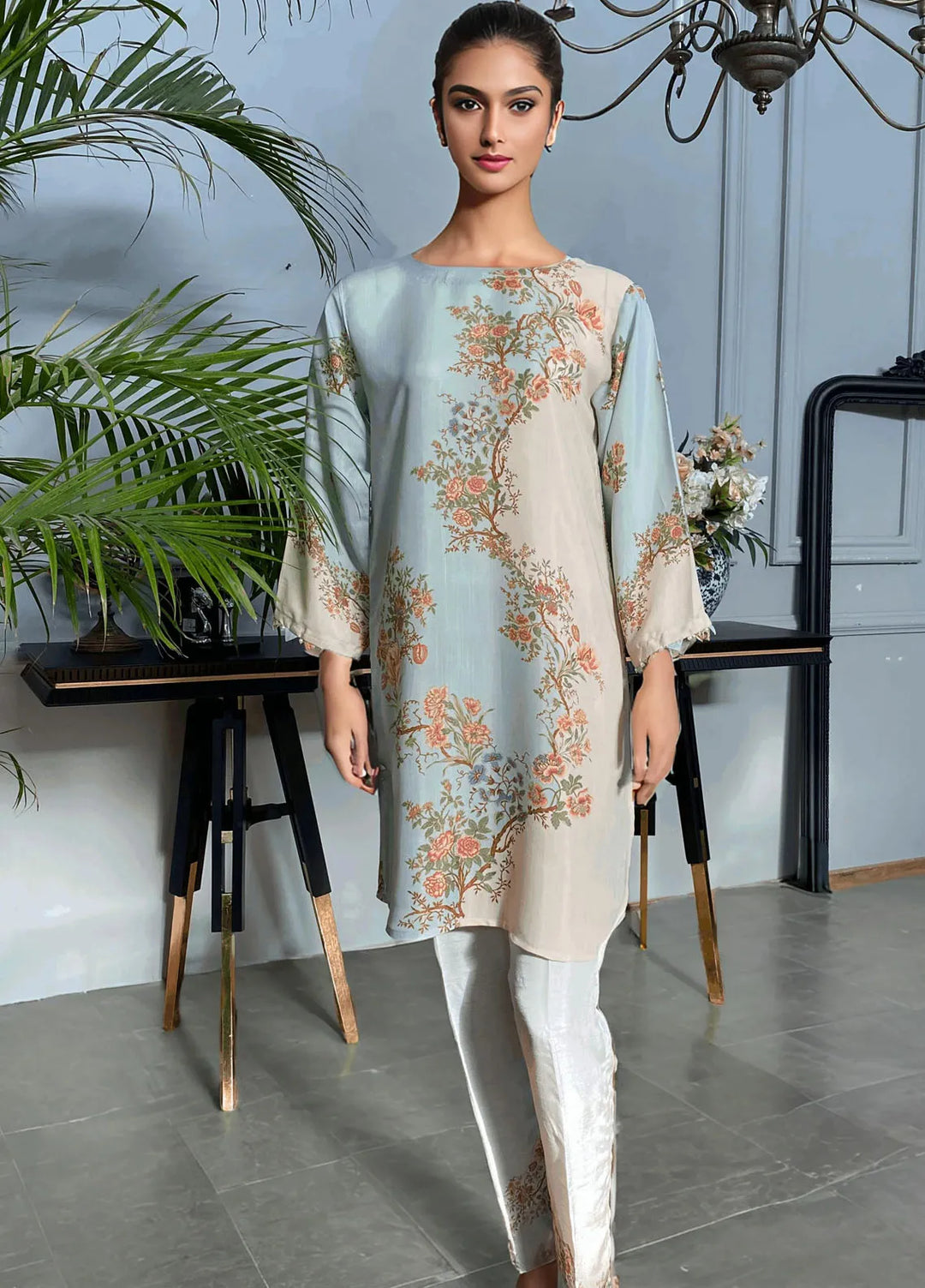 Threads & Motifs Pret Embroidered Viscose Silk 2 PIece Suit 8989